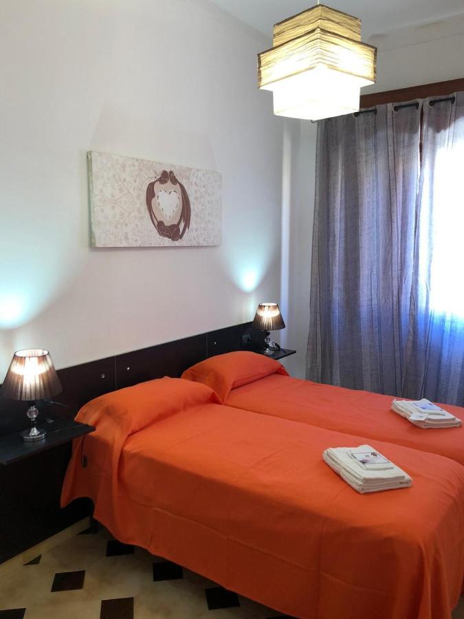 Casa Vacanza I Due Mori Villa Avola Bagian luar foto